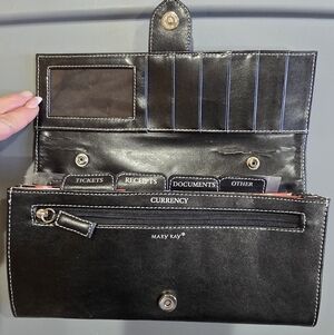 Mary Kay Black Travel Organizer Wallet